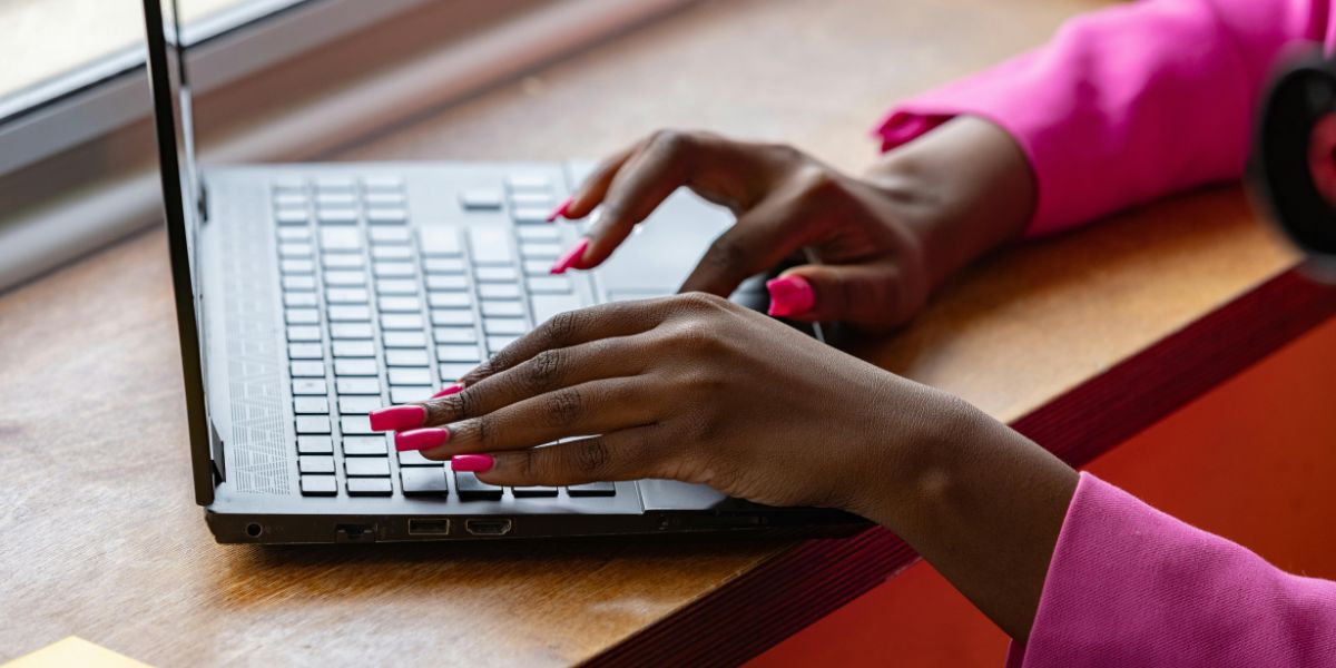 The Budgeting Baddie Guide to Managing Your Money