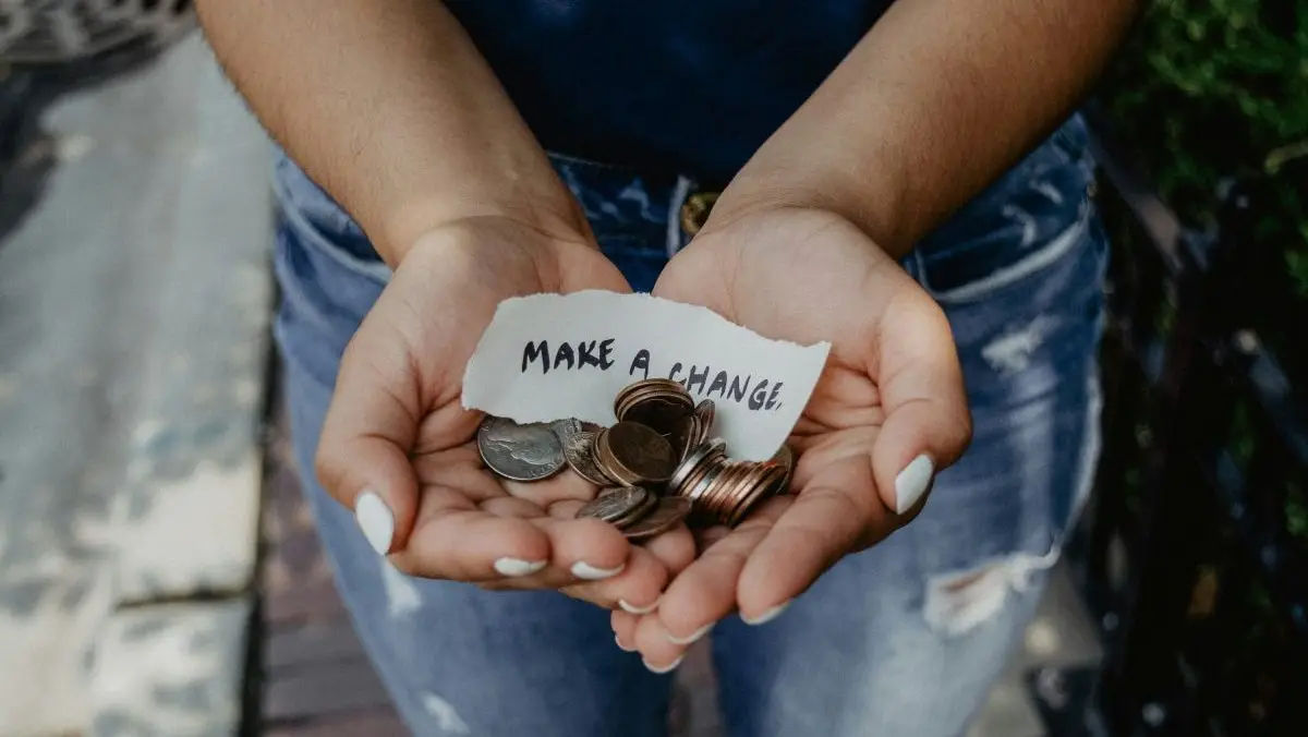What Single Women Need to Know About Charitable Giving When Planning for and in Retirement