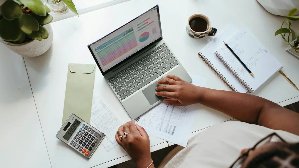 How to Be a Budgeting Baddie: A Step-by-Step Guide