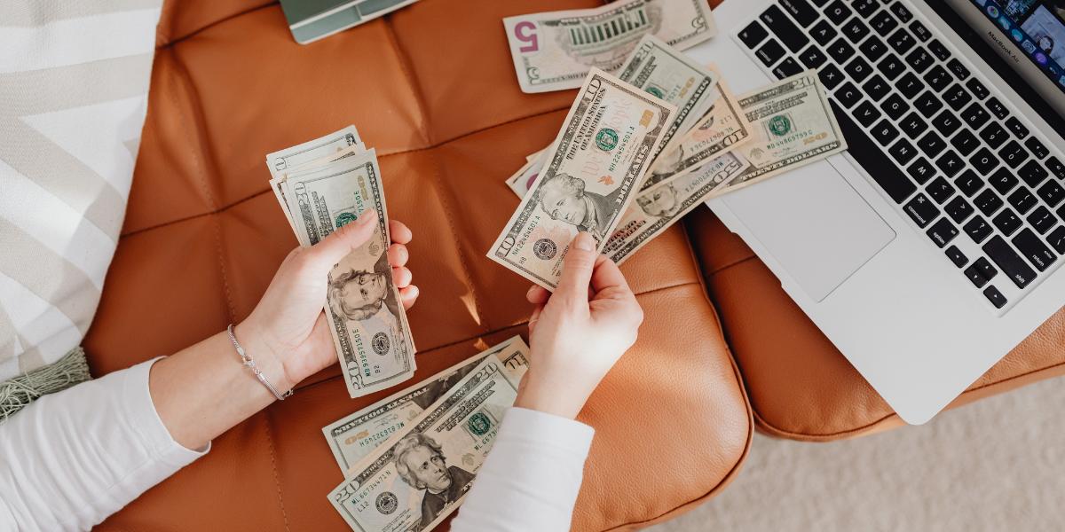 Can Women Retire Successfully on an Average Salary?
